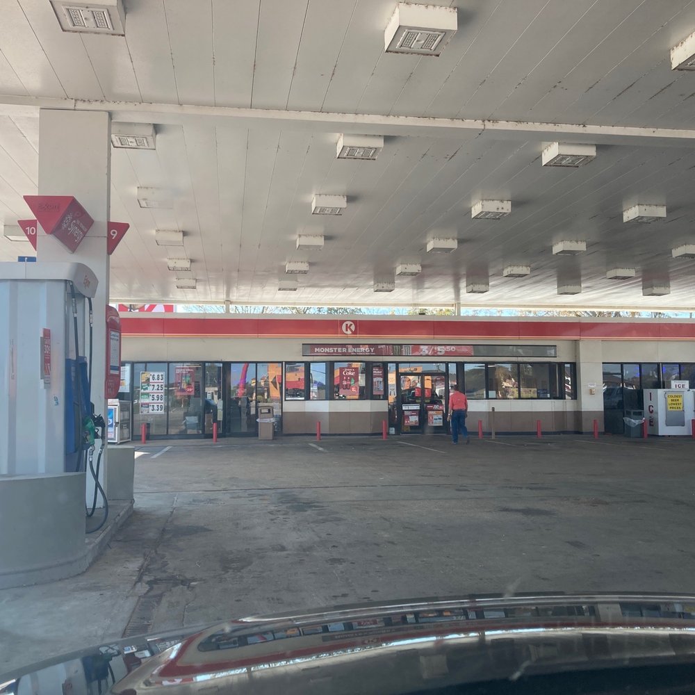 Circle K - the inside of a gas station - Convenience Stores Near Me - Rayville, Louisiana