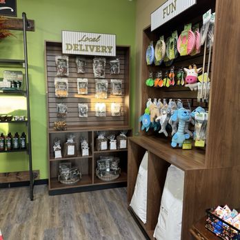 Pet Wants - Pet Stores Near Me - Bakersfield, California