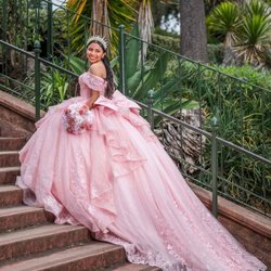Bere's Bridal Tuxedo & Formal Wear