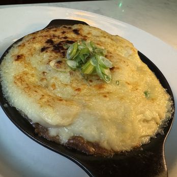 D4 Irish Pub & Cafe - French Onion Soup - Irish Pub Near Me - Chicago, Illinois