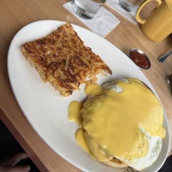 Urban Egg - Belleview - Classic Benedict - Breakfast & Brunch Near Me - Denver, Colorado Urban Egg - Belleview - Classic Benedict - Breakfast & Brunch Near Me - Denver, Colorado