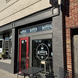 The Bard’s Coffee - Outside