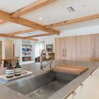 Stone Interiors Alabama - Stone kitchen island - Countertop Installation Near Me - Loxley, Alabama Stone Interiors Alabama - Stone kitchen island - Countertop Installation Near Me - Loxley, Alabama