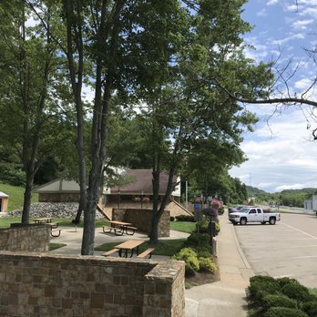 Kentucky Welcome Center - Public Services & Government Near Me - Grayson, Kentucky