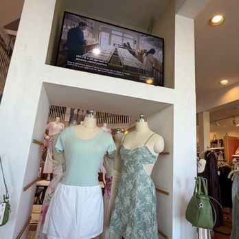 2Bella - Women appeal - Women's Clothing Near Me - Sausalito, California