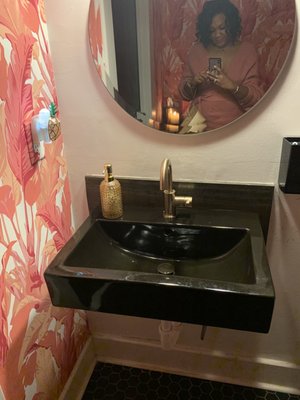 Pineapple Ink Tavern by null