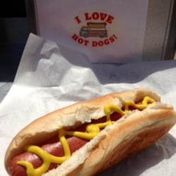 Franks Anatra - Hot dog, mustard only! A quick bite at the Birmingham Farmer's Market.