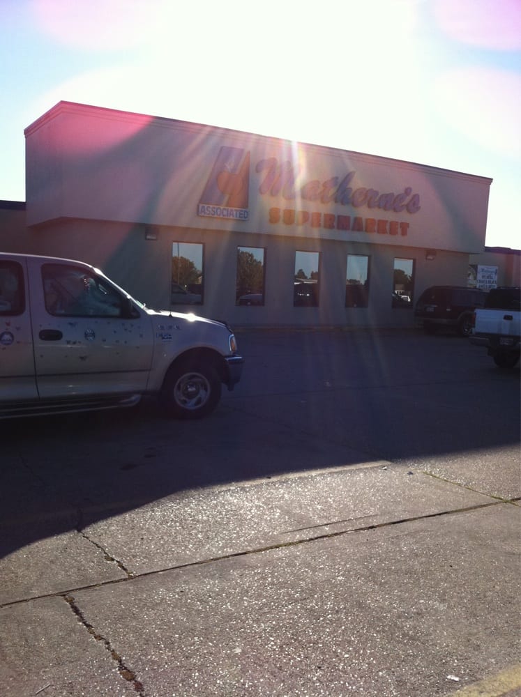 MATHERNE’S SUPERMARKET Updated September 2024 3251 La 3125, Paulina