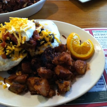 Burgundy Brook Cafe - Huervos rancheros - Sandwiches Near Me - Three Rivers, Massachusetts Burgundy Brook Cafe - Huervos rancheros - Sandwiches Near Me - Three Rivers, Massachusetts