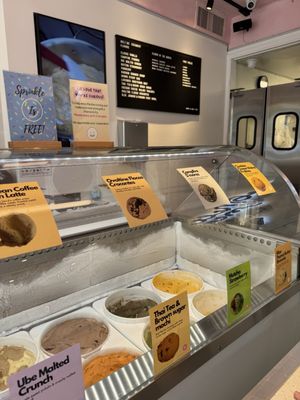 Melt Me Creamery by null
