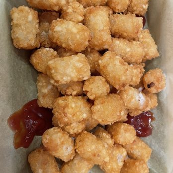 Buffalo Wild Wings - Large Tater tots - American Near Me - Sterling Heights, Michigan