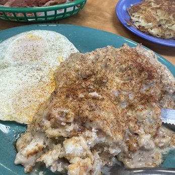 Kountry Style Kitchen Restaurant - Biscuits and gravy - Breakfast & Brunch Near Me - Ewa Beach, Hawaii