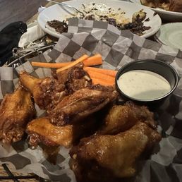 Honey old bay wings Honey old bay wings