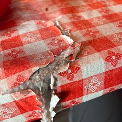 Country Burger House - Table clothes scream: "we don't care about our aesthetic."  Our food will make up for the looks. Nope!