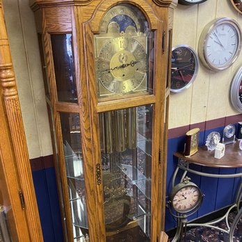 JD & Sons Jewelry - Howard Miller Grandfather clock. - Jewelry Near Me - South River, New Jersey JD & Sons Jewelry - Howard Miller Grandfather clock. - Jewelry Near Me - South River, New Jersey