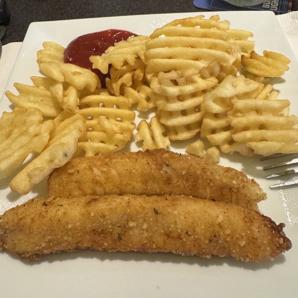 Fish & waffle fries