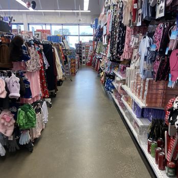 Five Below - Discount Store Near Me - Orlando, Florida Five Below - Discount Store Near Me - Orlando, Florida