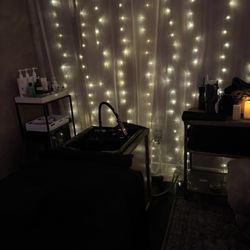 Nourish Skin and Sugar Studio - Head spa setup