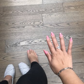 Diva Nail Spa - Pedicure by Tracy - Nail Salons Near Me - Staten Island, New York