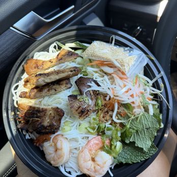 GẠO - Vietnamese Cusine - Vietnamese Near Me - Madison Heights, Michigan