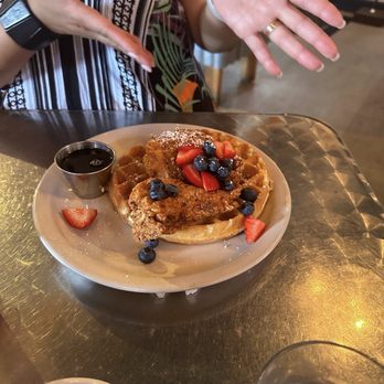 Nadeen's Hermitage Haven - Chicken & Waffles* - Breakfast & Brunch Near Me - Hermitage, Tennessee
