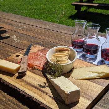 McCall Wines - Wineries Near Me - Cutchogue, New York