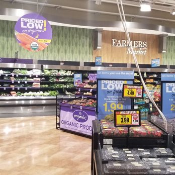 Harris Teeter - Grocery Near Me - Vienna, Virginia
