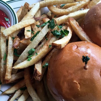 Wolfgang's Steakhouse - Close-up of sliders and fries from Happy Hour menu - Steakhouses Near Me - Honolulu, Hawaii Wolfgang's Steakhouse - Close-up of sliders and fries from Happy Hour menu - Steakhouses Near Me - Honolulu, Hawaii