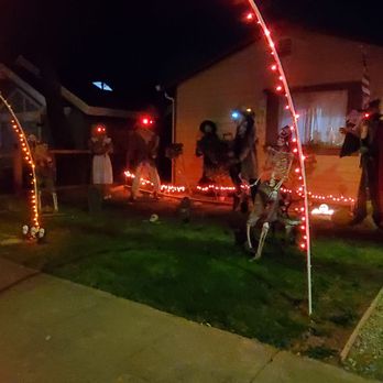 Morgan Hill Haunt - Decorated homes - Haunted Houses Near Me - Morgan Hill, California Morgan Hill Haunt - Decorated homes - Haunted Houses Near Me - Morgan Hill, California