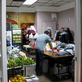 Phuong Alterations - They sell bananas, oranges, jackfruit, and mangoes... - Sewing & Alterations Near Me - Falls Church, Virginia Phuong Alterations - They sell bananas, oranges, jackfruit, and mangoes... - Sewing & Alterations Near Me - Falls Church, Virginia