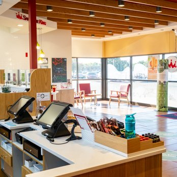 Smoothie King - the inside of a fast food restaurant - Juice Bars & Smoothies Near Me - Manhattan, Kansas