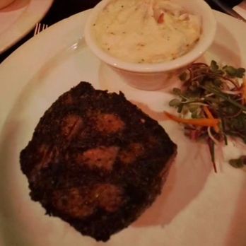 Durant's - Steakhouses Near Me - Phoenix, Arizona