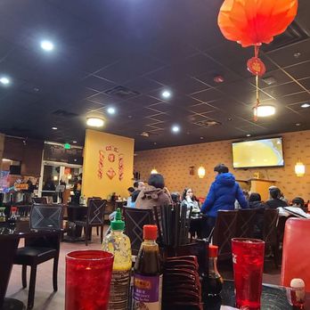 Got Phở? - Dining room - Chinese Near Me - Reno, Nevada