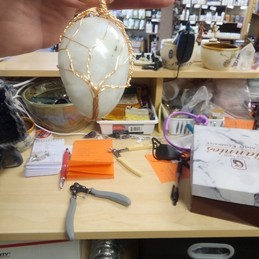 Aurora Rizing - High risk for losing the baby I was gifted this moonstone wrap by Aurora. - Supernatural Readings Near Me Aurora Rizing - High risk for losing the baby I was gifted this moonstone wrap by Aurora. - Supernatural Readings Near Me