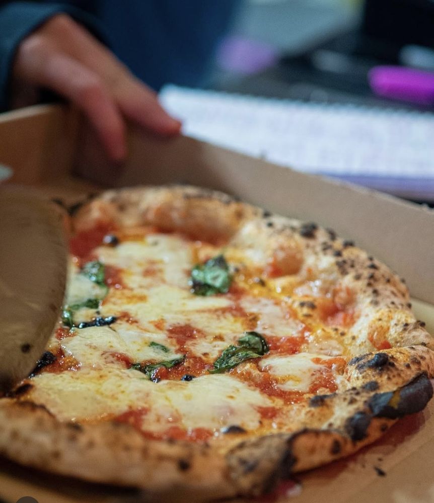 Bellissimo Pizza & Subs, Nashville Roadtrippers