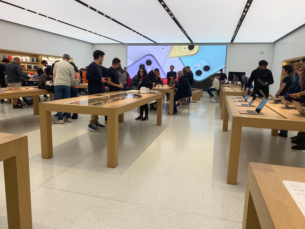 APPLE STORE EASTVIEW 23 Photos & 79 Reviews 7979 PittsfordVictor