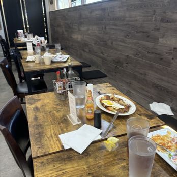 Brunch Point - Uncleared tables - Breakfast & Brunch Near Me - Vista, California Brunch Point - Uncleared tables - Breakfast & Brunch Near Me - Vista, California