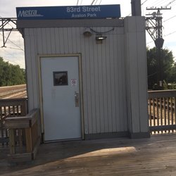 Metra 83rd St & Avalon Park