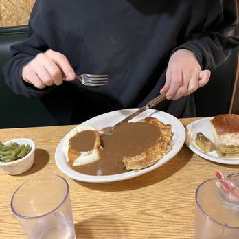 Trappers Cafe - Not so good Chicken fried steak - Cafes Near Me - Taylor, Arizona Trappers Cafe - Not so good Chicken fried steak - Cafes Near Me - Taylor, Arizona