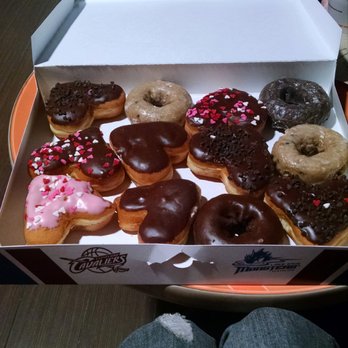 Dunkin' - Dozen Valentine's day themed donuts - Donuts Near Me - Aurora, Ohio