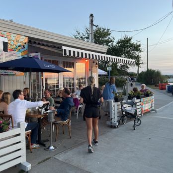 Le Dock - Seafood Near Me - Fire Island, New York Le Dock - Seafood Near Me - Fire Island, New York