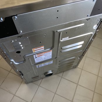 Appliance Connection - Water stains on rear - Appliances Near Me - Woodbridge, Virginia
