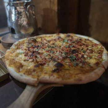 Rozana - Butter Chicken Pizza - Indian Near Me - Caldwell, New Jersey Rozana - Butter Chicken Pizza - Indian Near Me - Caldwell, New Jersey