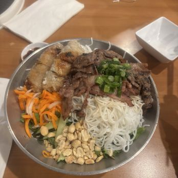 Pho So 1 - Number 52. Bún Chả Giò Thịt Nướng (Heo hoặc Bò) - Vietnamese Near Me - Gardena, California Pho So 1 - Number 52. Bún Chả Giò Thịt Nướng (Heo hoặc Bò) - Vietnamese Near Me - Gardena, California