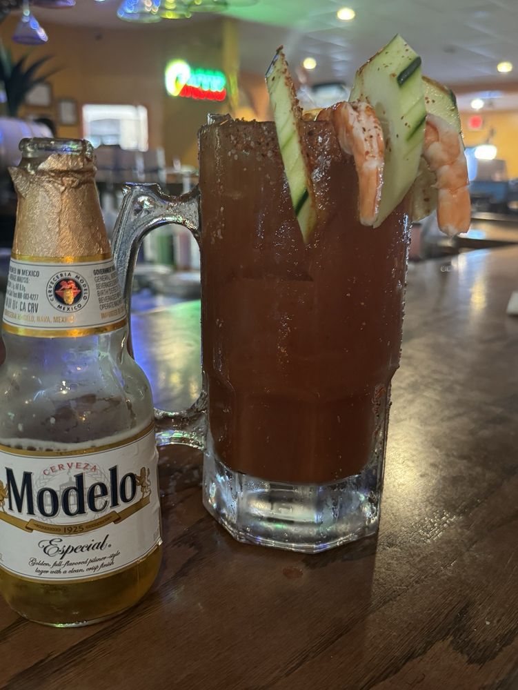 El Paraiso Mexican Bar & Grill