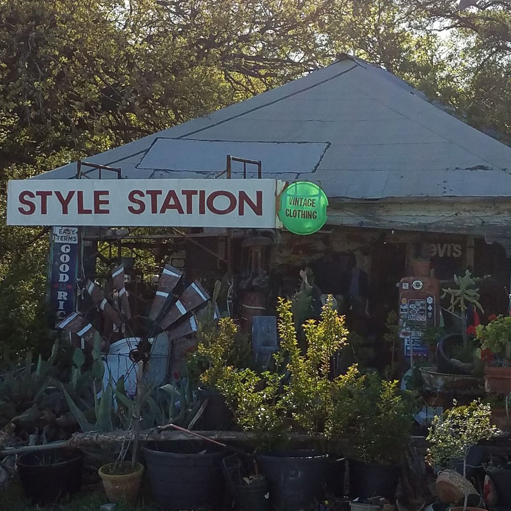 Style Station - Used, Vintage & Consignment Near Me - West, Texas
