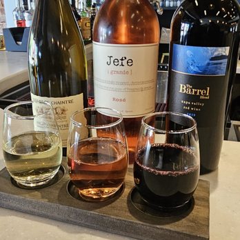 Davidson Wine Co - Wineries Near Me - Davidson, North Carolina