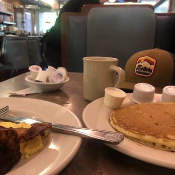 Minella's Diner - Breakfast for the drunk oldies habg over remedies - Diners Near Me - Wayne, Pennsylvania
