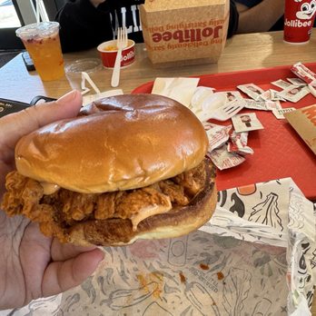 Jollibee - Chicken Sandwich and Pie Meal Deal - Fast Food Near Me - Orlando, Florida Jollibee - Chicken Sandwich and Pie Meal Deal - Fast Food Near Me - Orlando, Florida