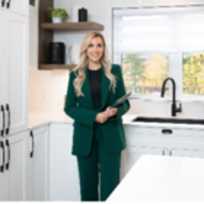 SARAH LAGACE REMAX Updated September 2024 565 Boulevard Wilfrid